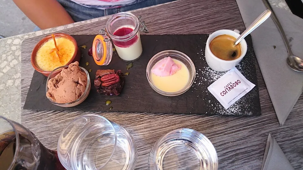 Café Gourmand